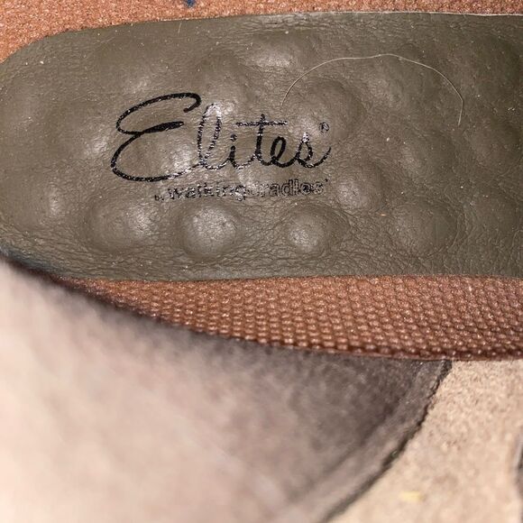Elites by walking cradles booties distressed - Picture 9 of 11